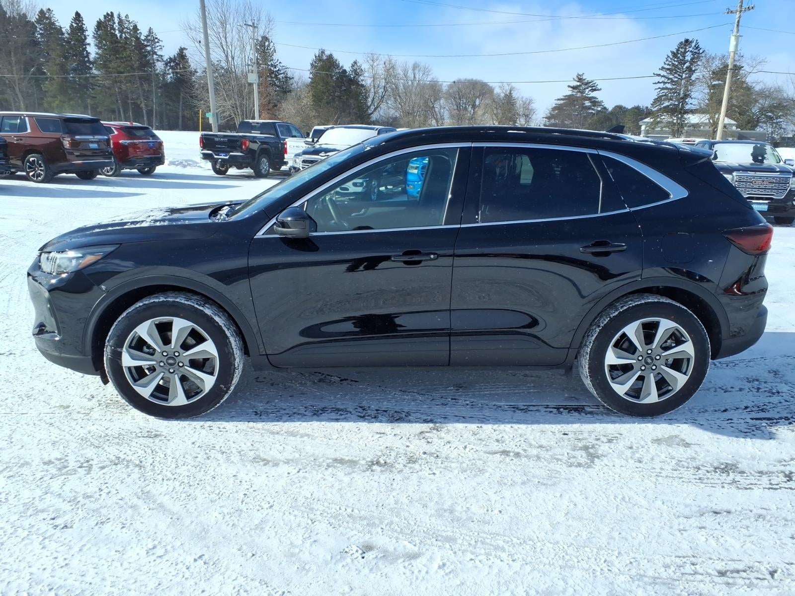 2025 Ford Escape Platinum