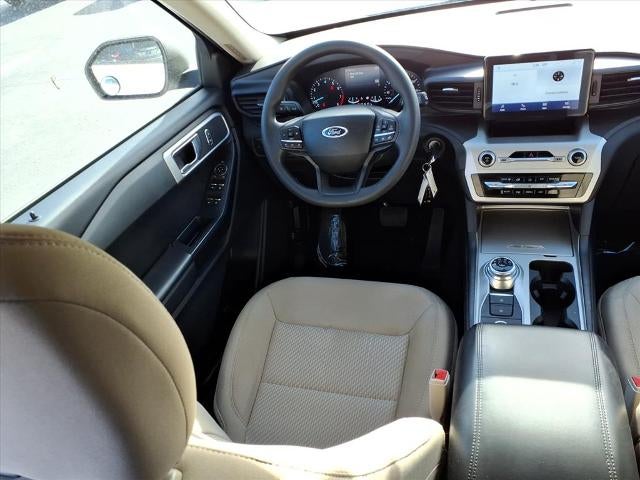 2022 Ford Explorer Base