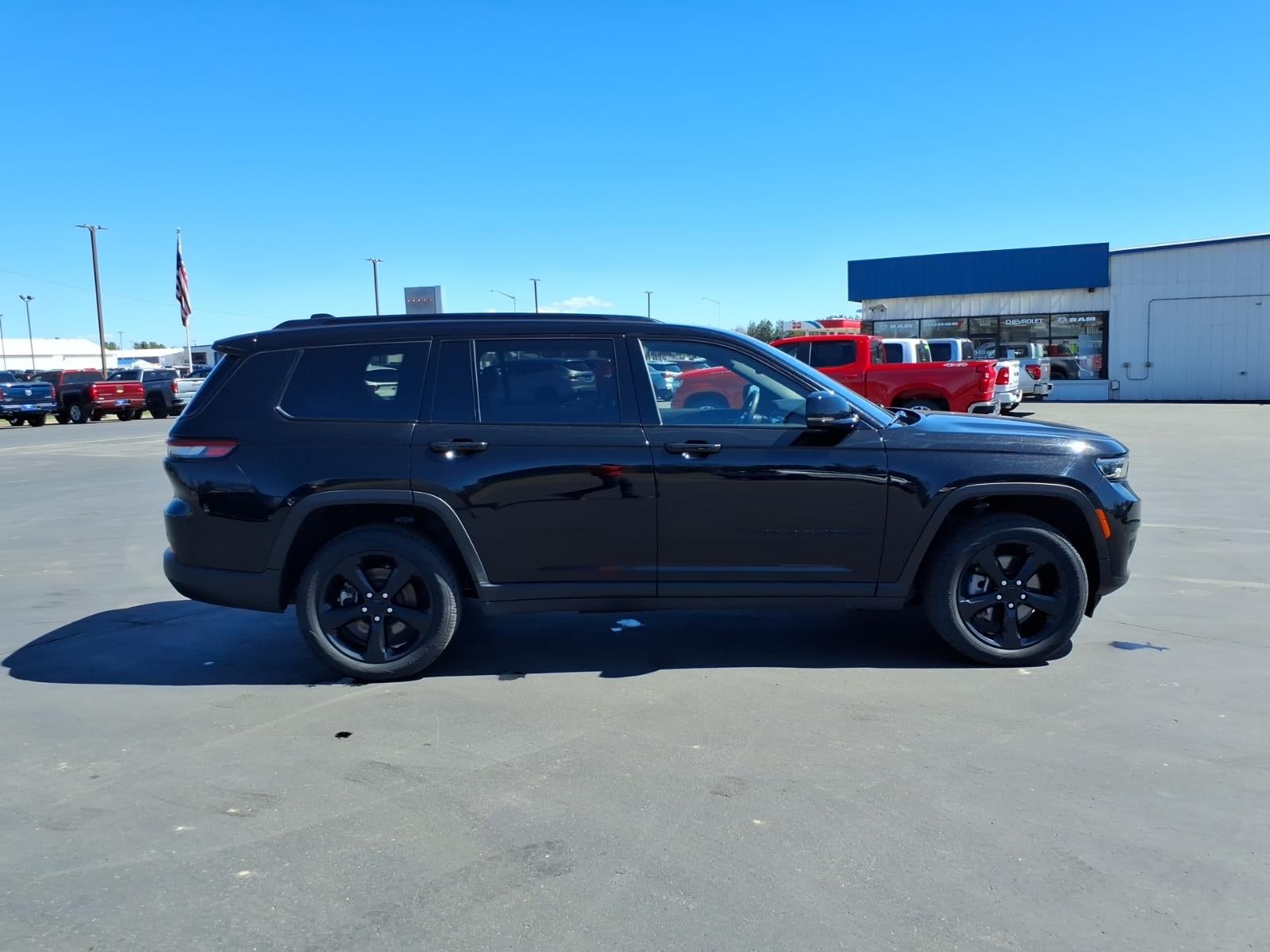 2023 Jeep Grand Cherokee L Altitude