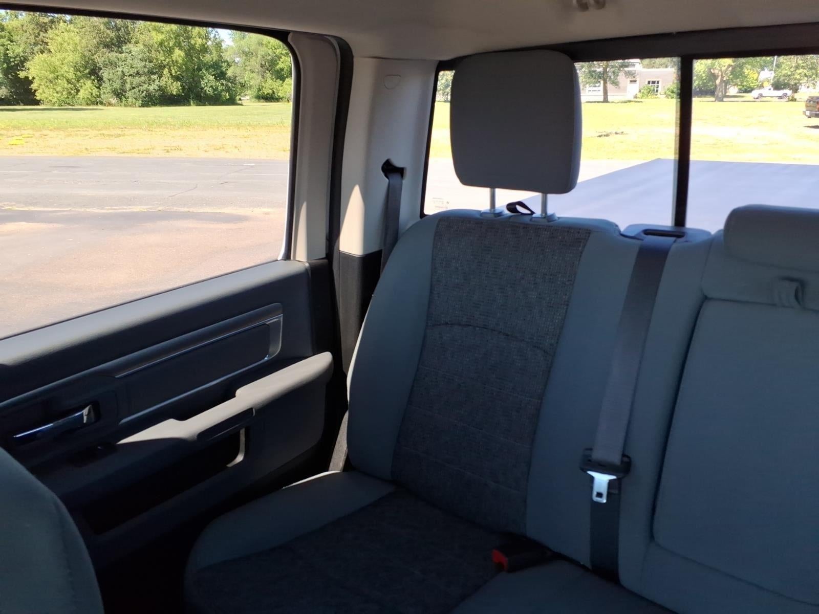 2019 RAM 1500 Classic Big Horn Crew Cab 4x4 5'7' Box