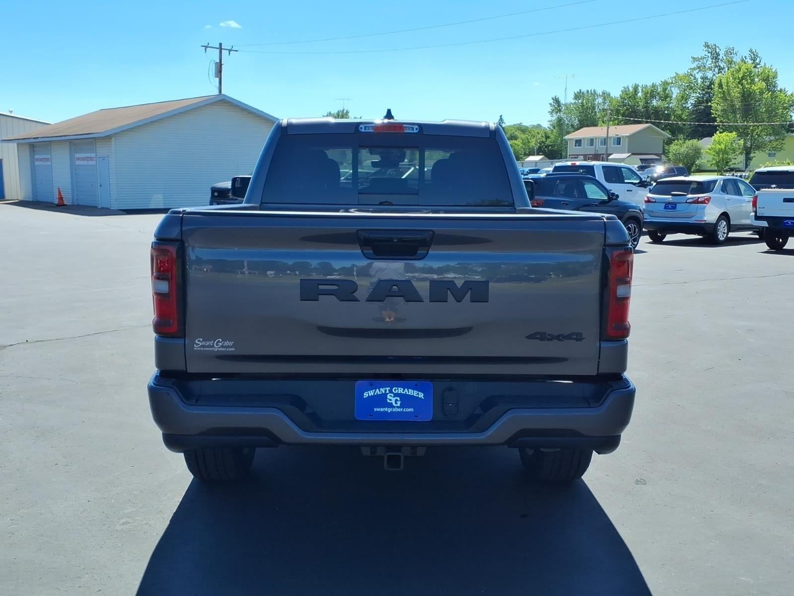 2026 RAM Ram 1500 RAM 1500 EXPRESS QUAD CAB 4X4 6'4' BOX