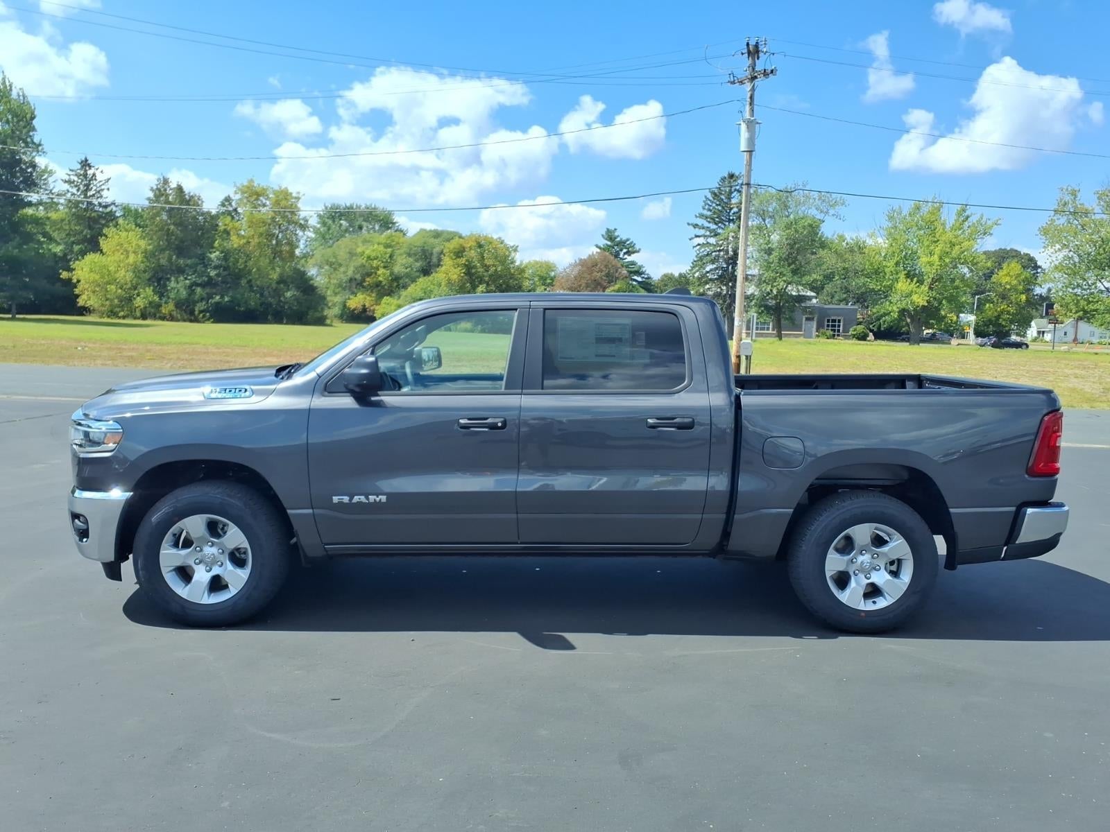 2026 RAM 1500 RAM 1500 BIG HORN CREW CAB 4X4 5'7' BOX