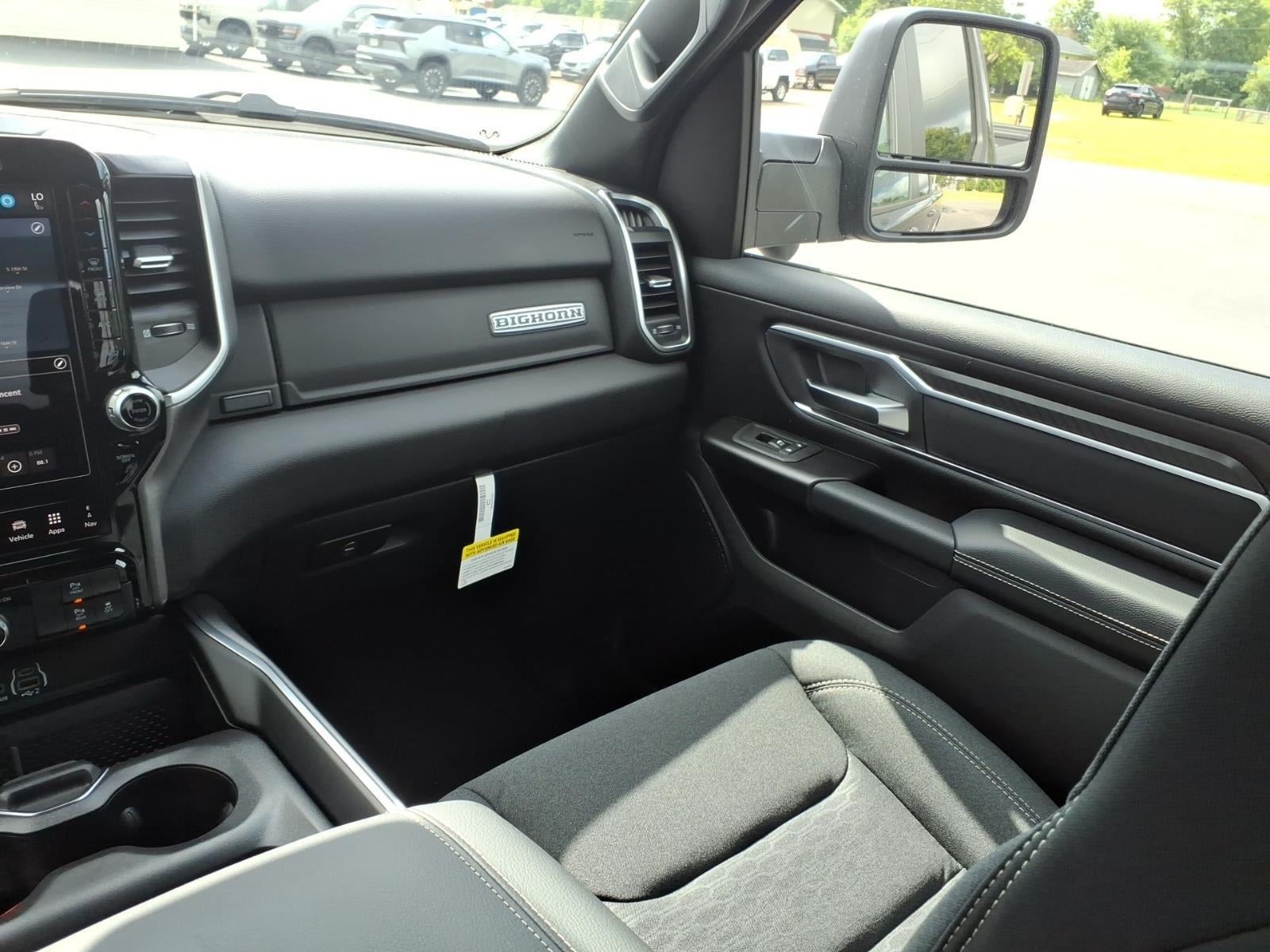 2026 RAM Ram 1500 RAM 1500 BIG HORN QUAD CAB 4X4 6'4' BOX