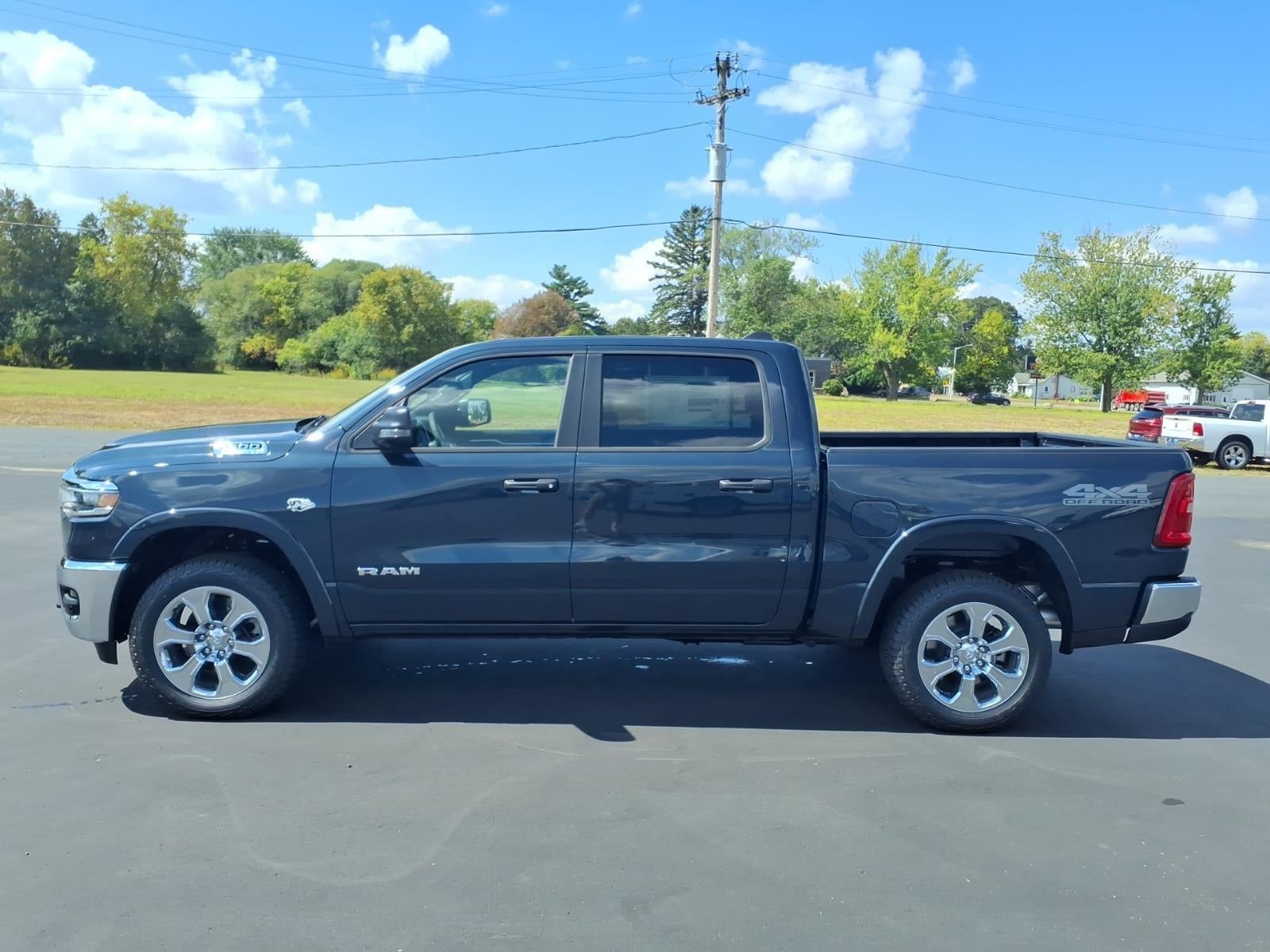 2027 RAM Ram 1500 RAM 1500 BIG HORN CREW CAB 4X4 5'7' BOX