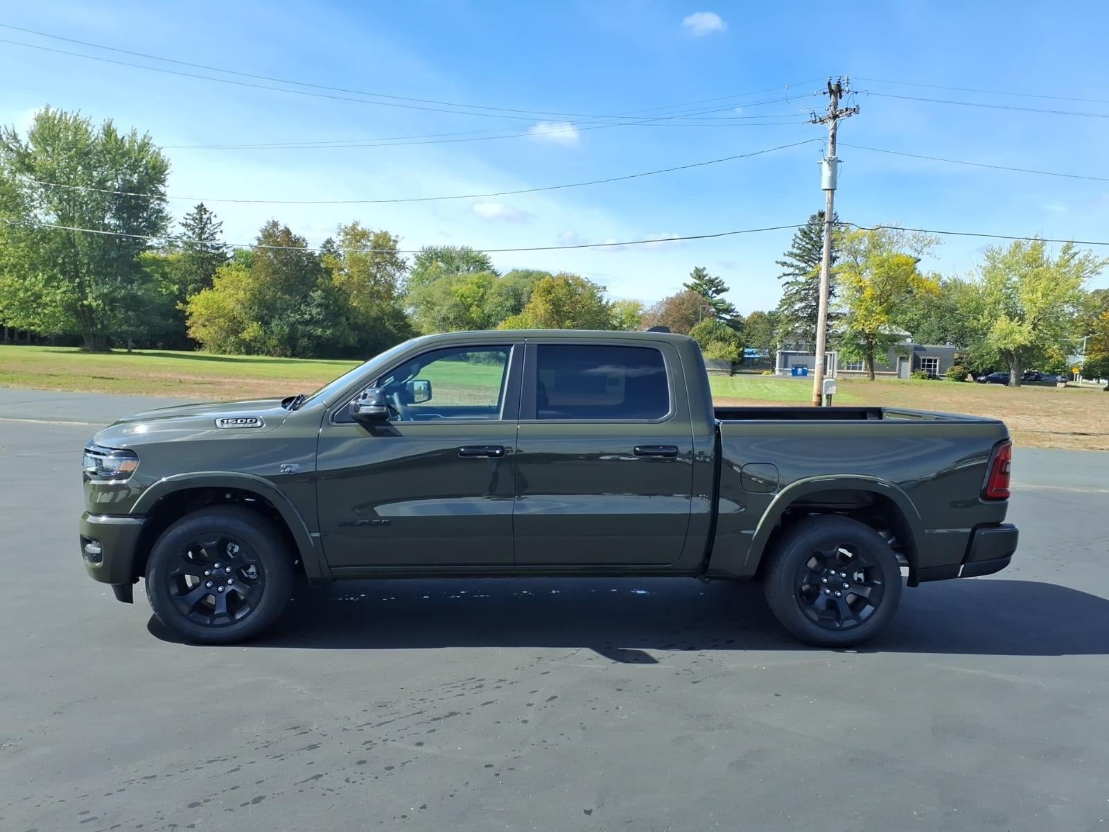 2027 RAM Ram 1500 RAM 1500 BIG HORN CREW CAB 4X4 5'7' BOX