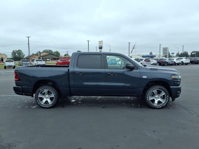 2026 RAM 1500 Express Crew Cab 4x4 5'7' Box