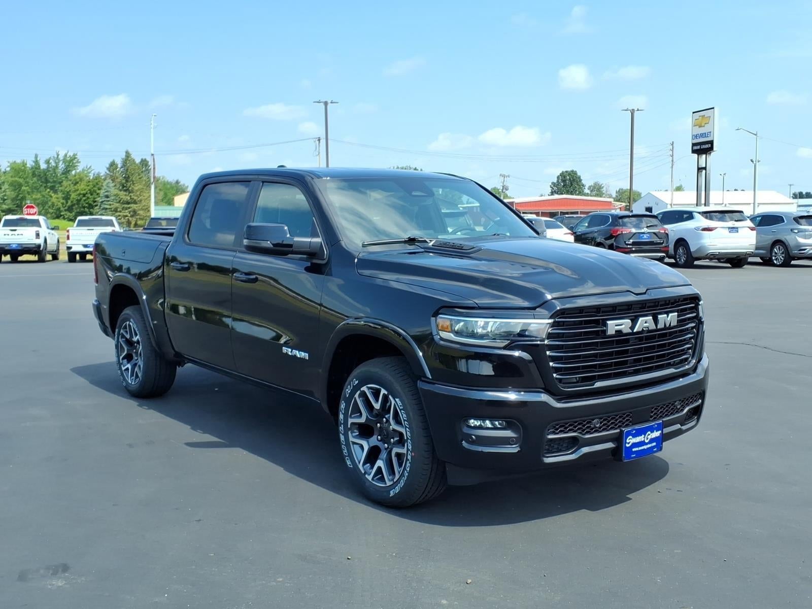 2026 RAM Ram 1500 RAM 1500 LARAMIE CREW CAB 4X4 5'7' BOX
