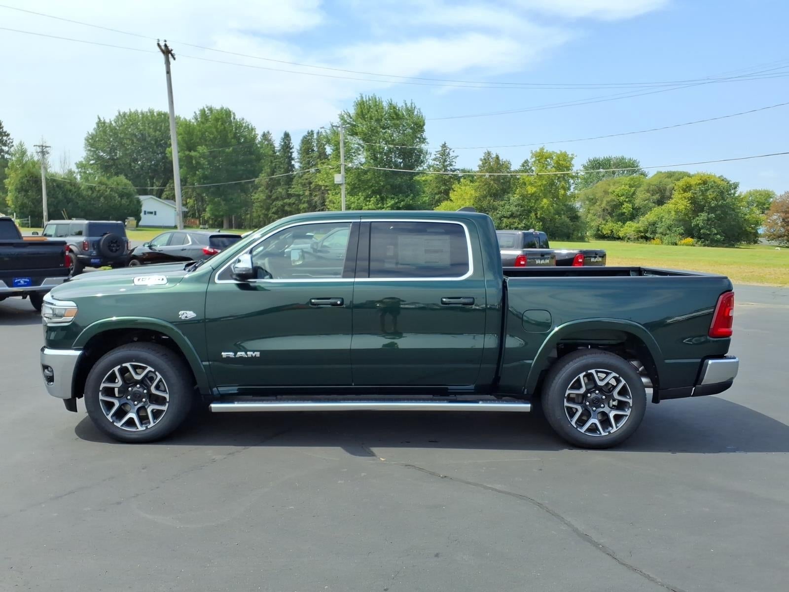 2026 RAM Ram 1500 RAM 1500 LARAMIE CREW CAB 4X4 5'7' BOX
