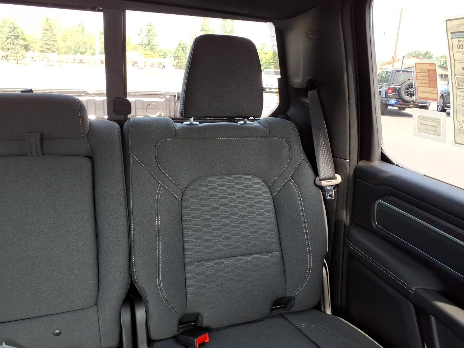 2026 RAM 1500 RAM 1500 BIG HORN CREW CAB 4X4 6'4' BOX