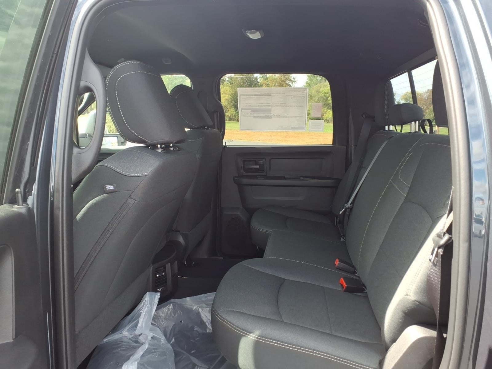 2027 RAM 2500 Black Express