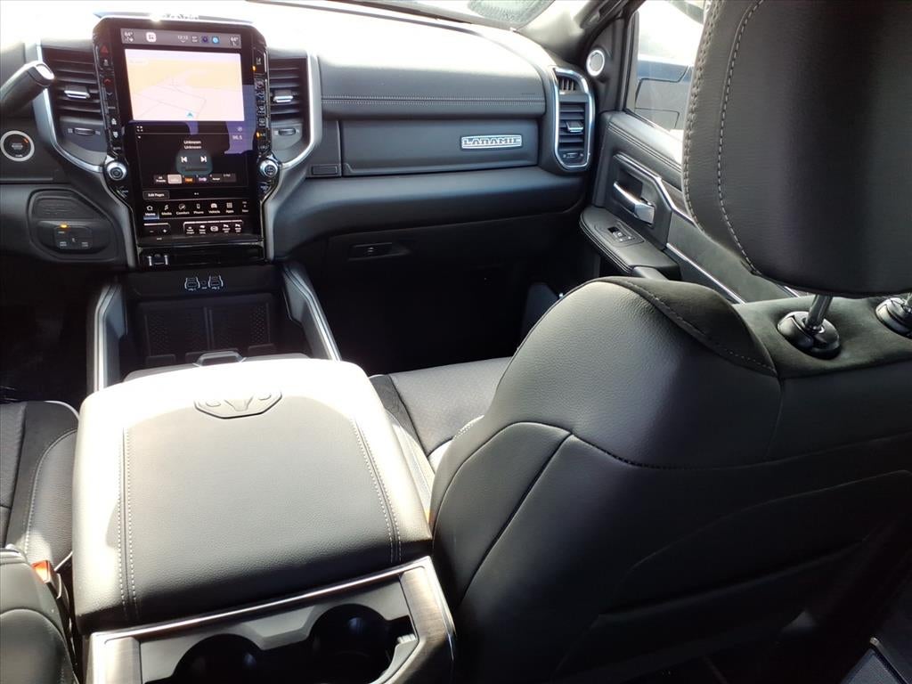 2026 RAM Ram 3500 RAM 3500 LARAMIE CREW CAB 4X4 8' BOX