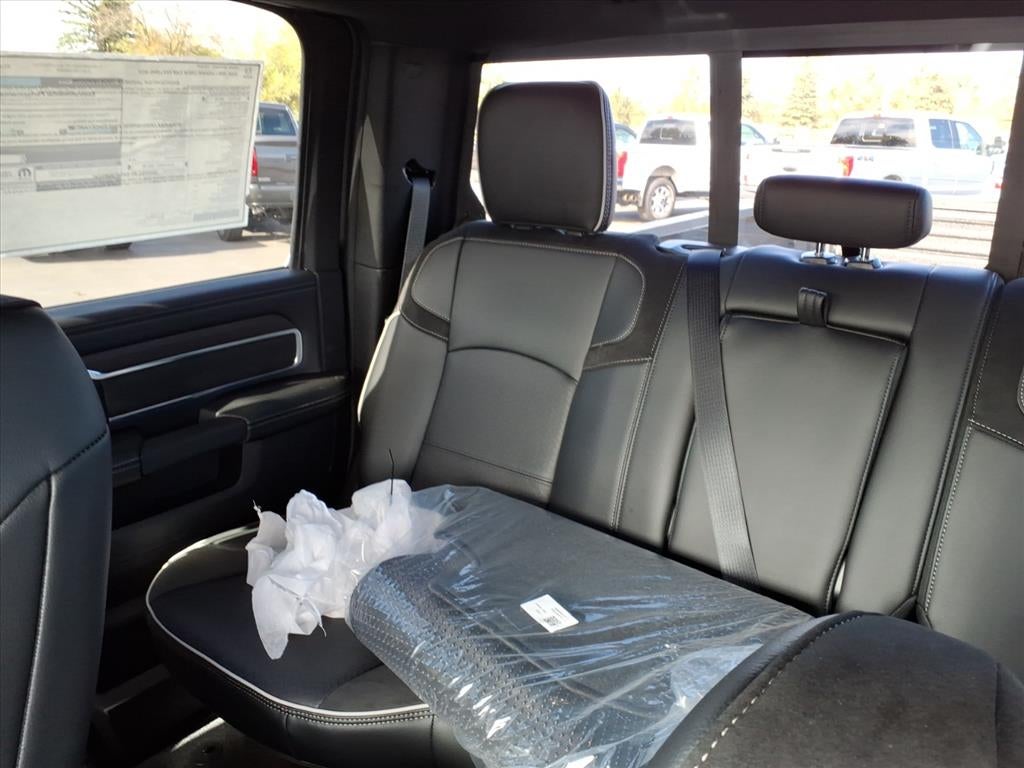 2026 RAM Ram 3500 RAM 3500 LARAMIE CREW CAB 4X4 8' BOX