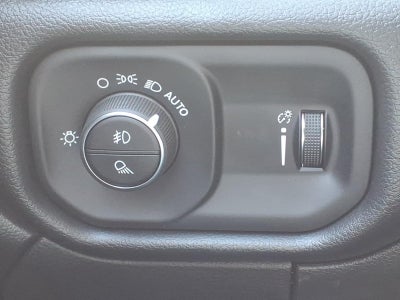 2027 RAM Ram 2500 RAM 2500 TRADESMAN REGULAR CAB 4X4 8' BOX