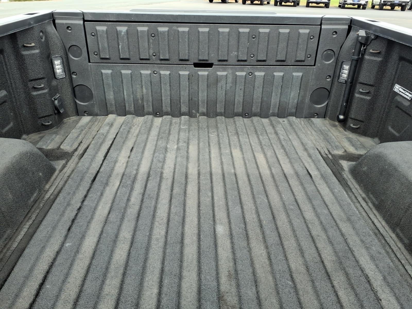 2021 GMC Sierra 1500 4WD Crew Cab Short Box SLT