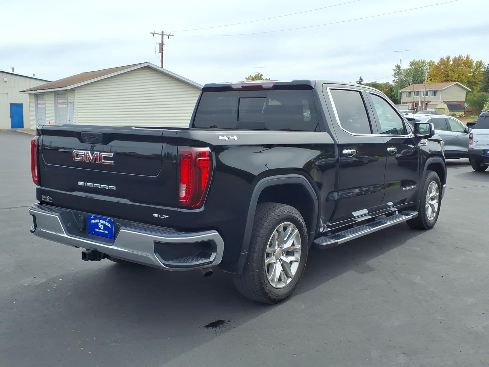 2021 GMC Sierra 1500 4WD Crew Cab Short Box SLT
