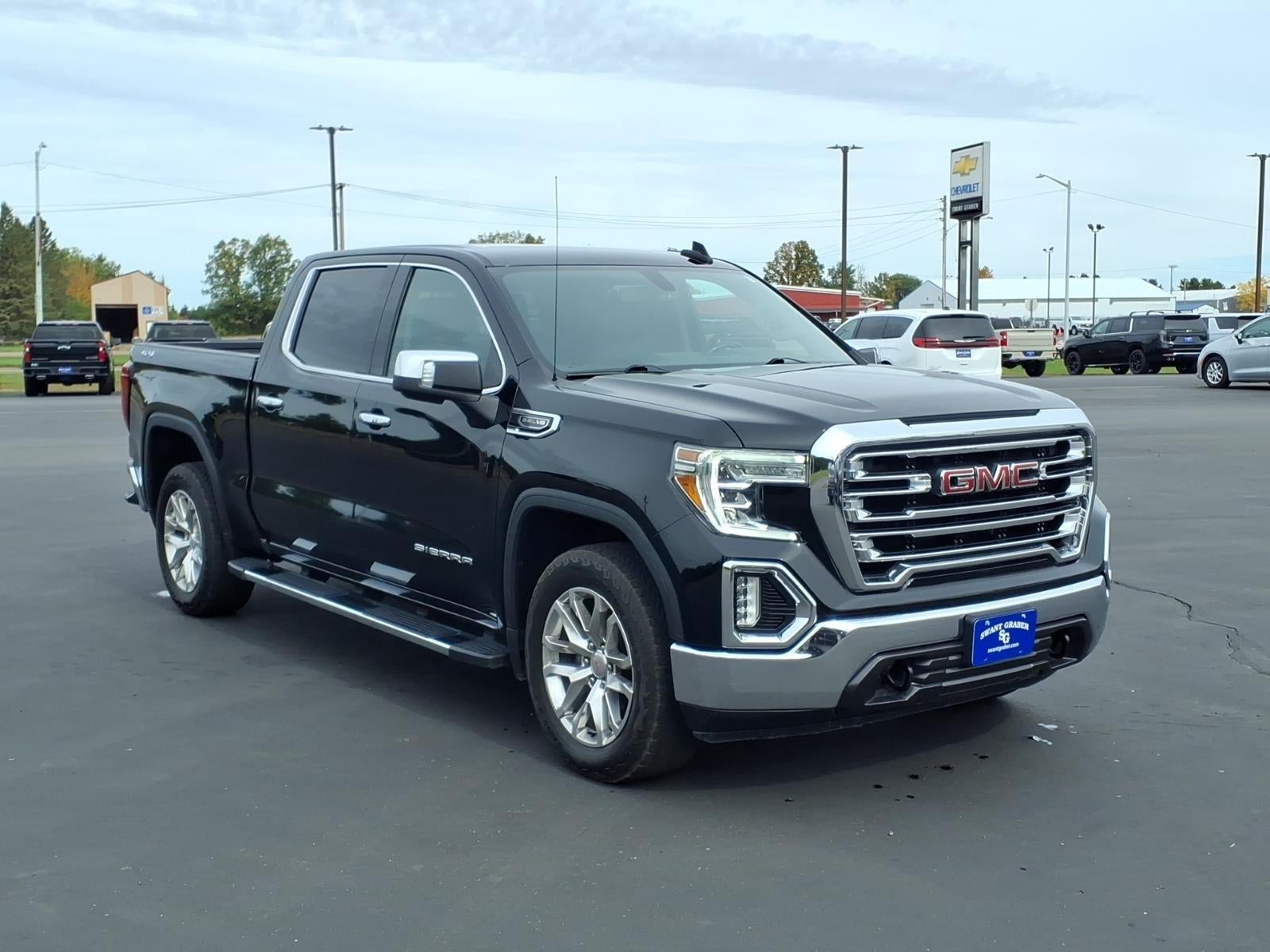 2021 GMC Sierra 1500 4WD Crew Cab Short Box SLT
