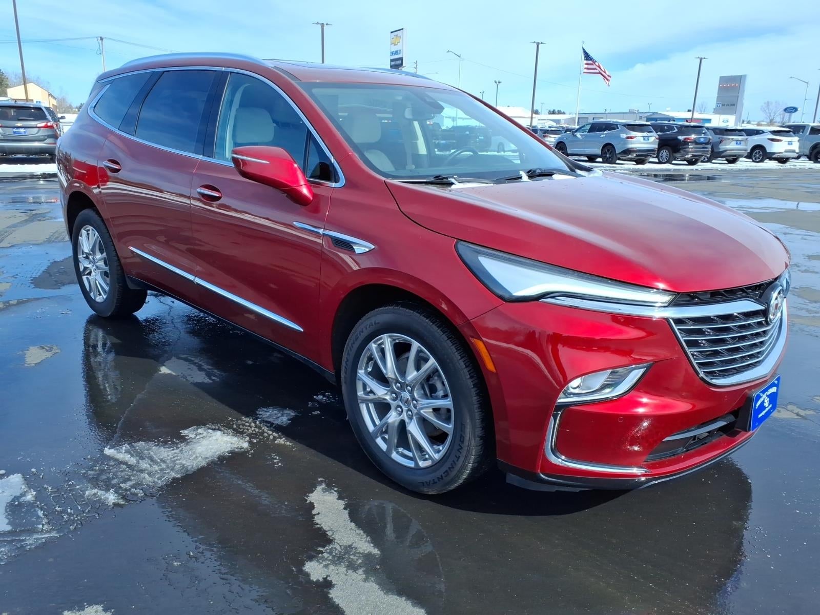 2024 Buick Enclave Essence